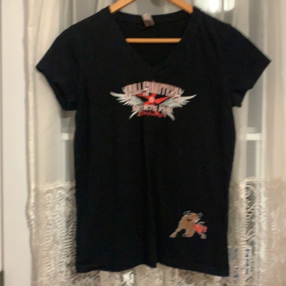3/$15 Graphic Darts Pub T-shirt black